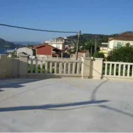 - 3 Bedrooms With Sea Views - 01872 فيجو